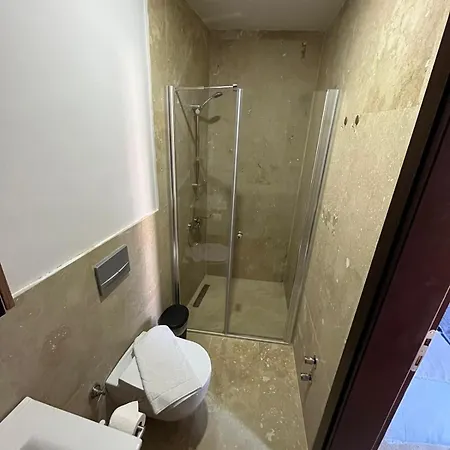 Agon Ephesus Szálloda *