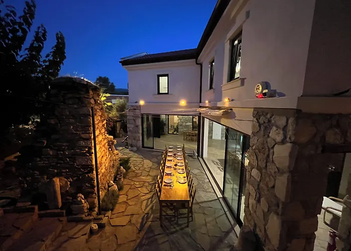 Agon Ephesus Hotel *